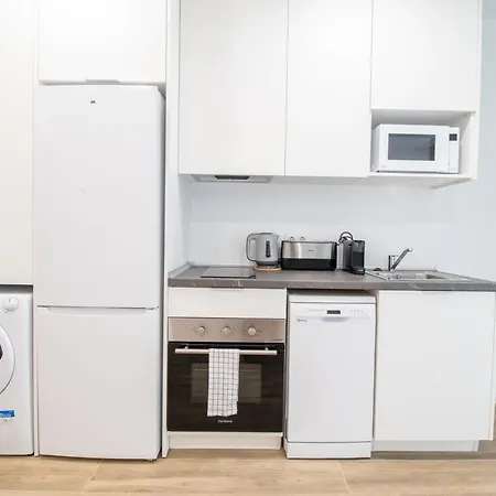 Cid 90 Flat By Concept Apartment *